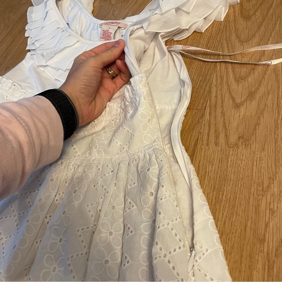 *Candies White ruffle lace dress size small - Picture 7 of 7